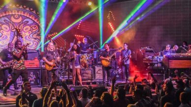 Ben Ellman, Erica Falls, Gov\'t Mule, Jeff Raines, Rich Vogel, Robert Mercurio, Shamarr Allen, Stanton Moore at SumTur Amphitheater on August 18, 2017