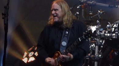 Dave Matthews Band, Warren Haynes at Madison Square Garden on November 30, 2018